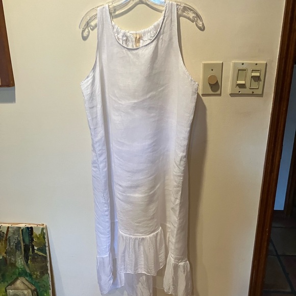 NWT SILK AND LINEN HALTER DRESS MADE IN ITALY TAGS ATTACHED - Picture 13 of 17